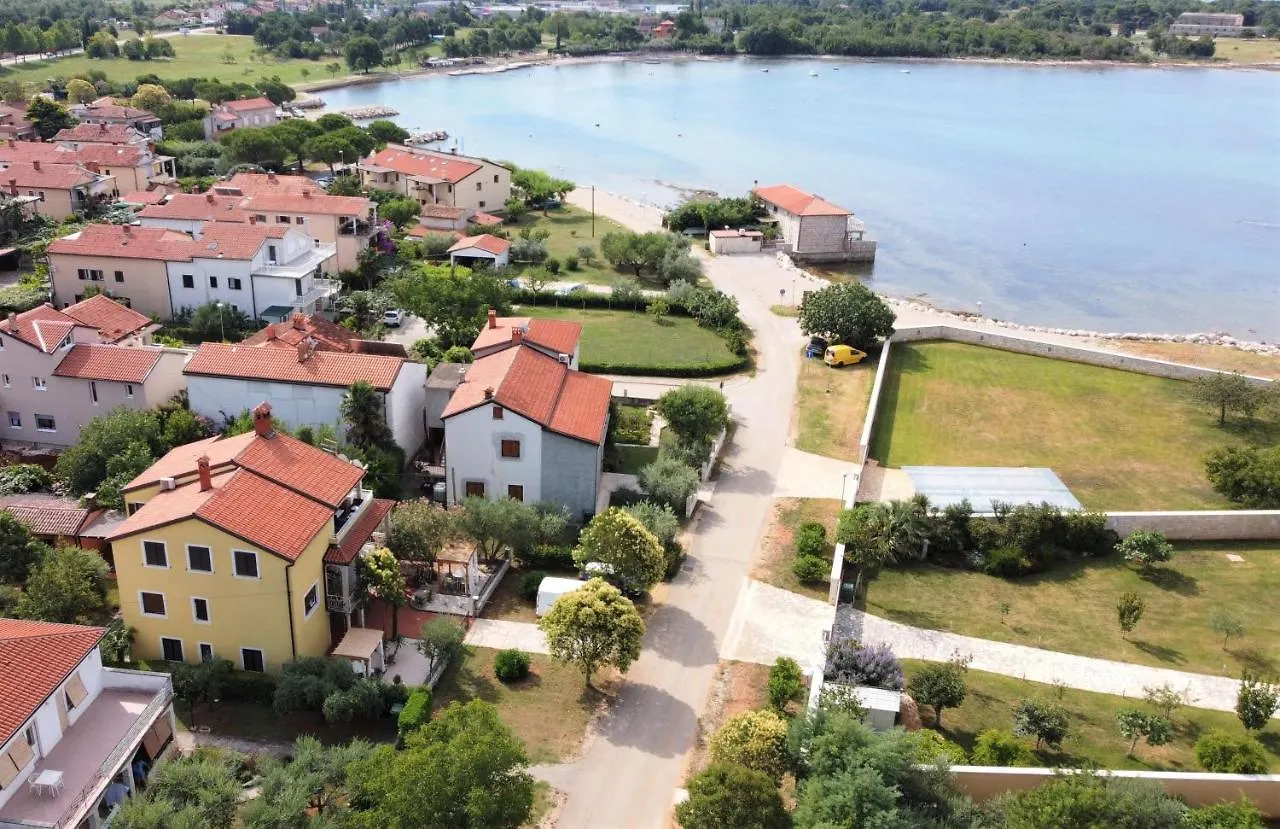 Belvedere Apartments Umag