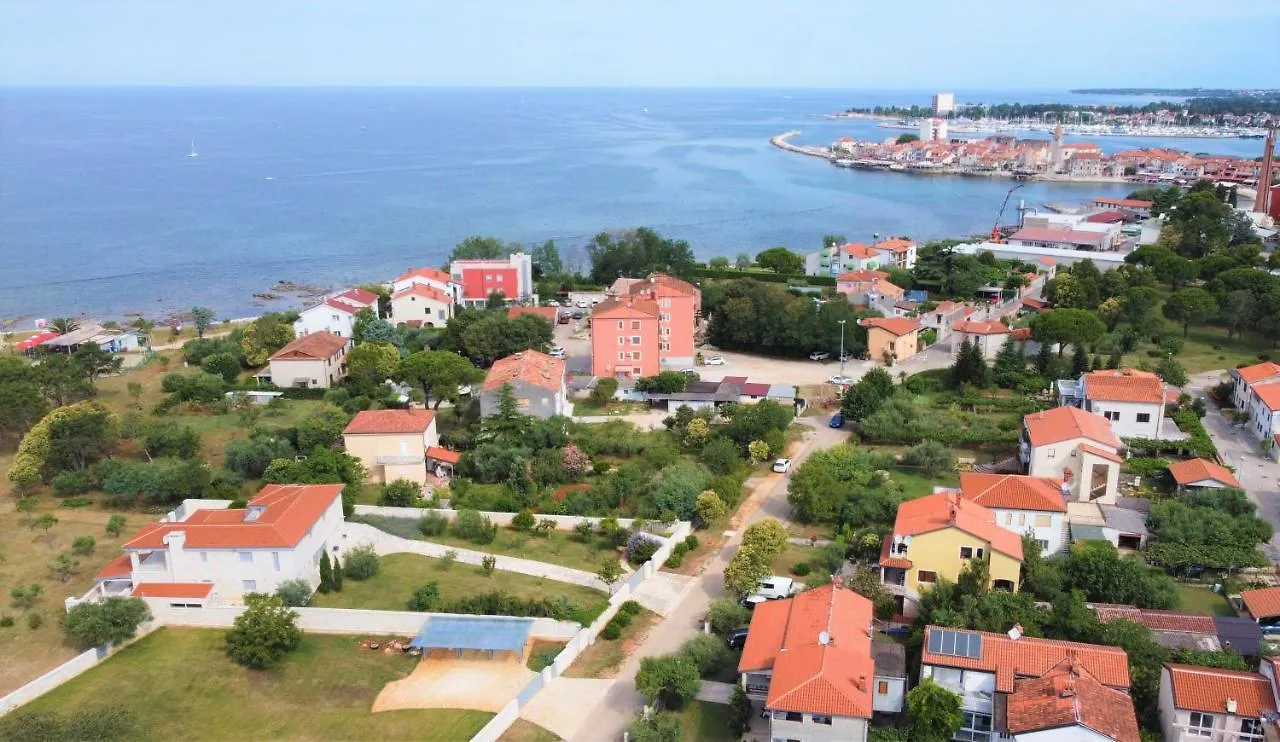 Belvedere Apartments Umag